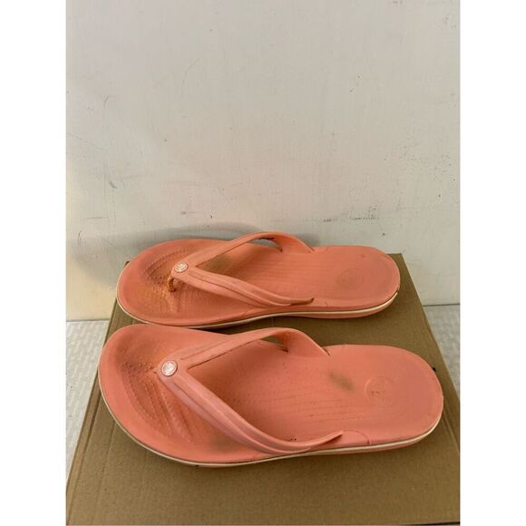 Crocs size 9 flip flop sandals  peach pink (smudges ) - Picture 2 of 7